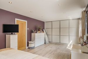 Photo 16- click for photo gallery